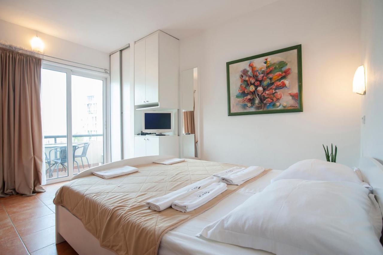 Apartments And Rooms Teona Budva Exterior photo