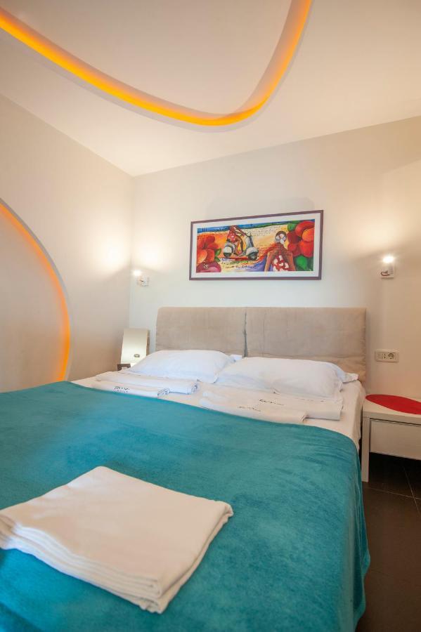 Apartments And Rooms Teona Budva Exterior photo