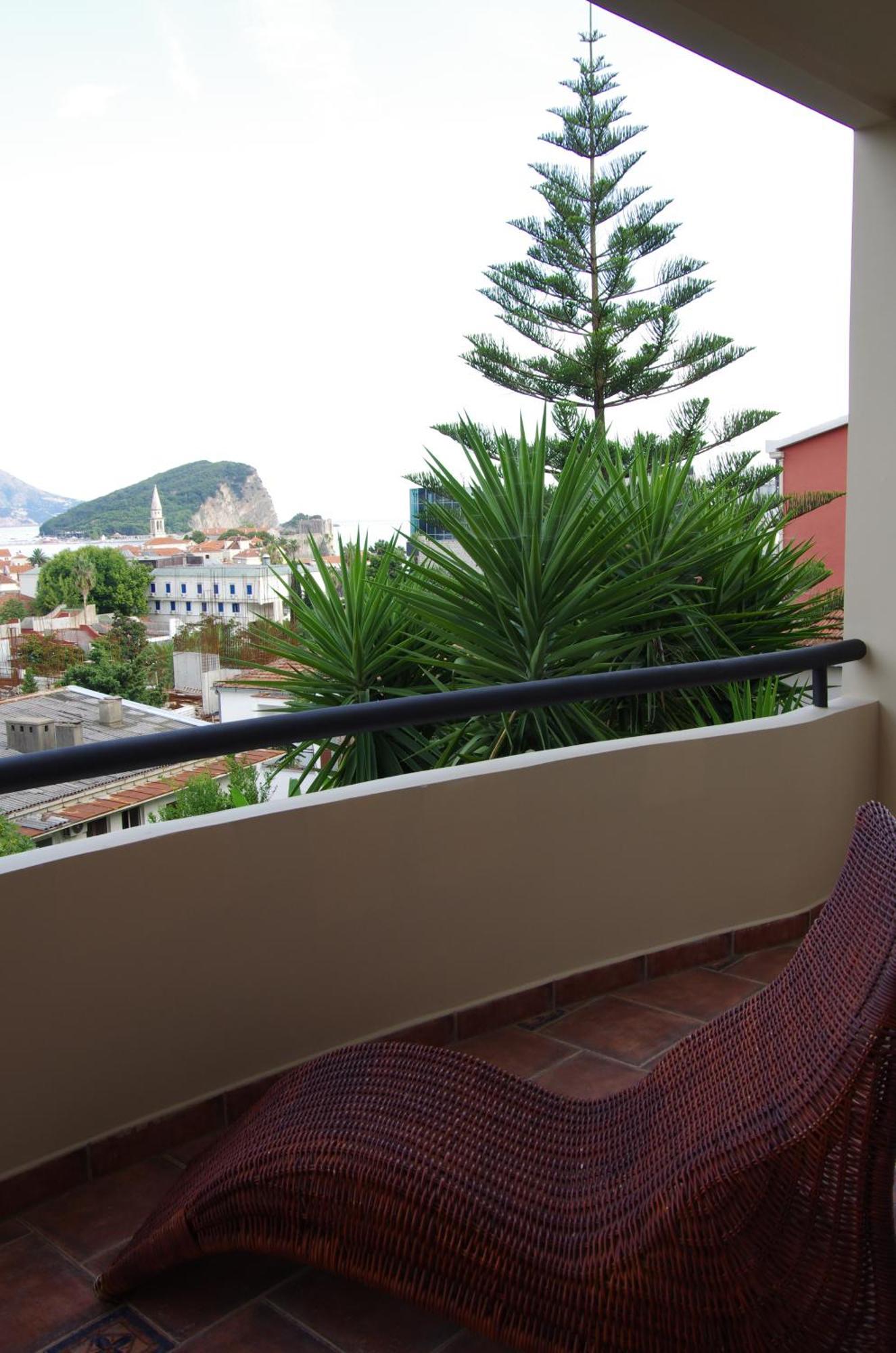 Apartments And Rooms Teona Budva Room photo