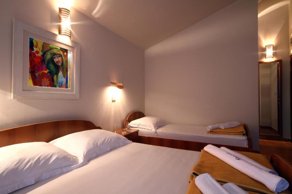 Apartments And Rooms Teona Budva Exterior photo